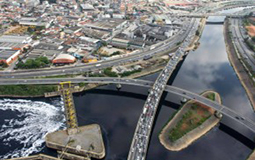 26062015_transito_medio_pequeno