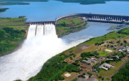 Usina de Itaipu