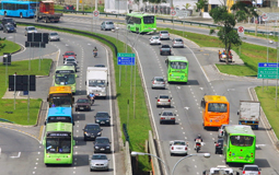 18022015_transito_pref._sao_jose_dos_campos_sp